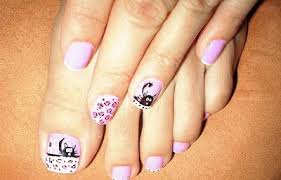 Tus manos & pies cuidados por profesionales uñas encarnadas, hongos pies, callos pies, , hongos uñas, uñeros, pie diabético. Sus Pies A Full Color El Diario Ecuador