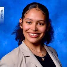 Violet Ramos's Instagram, Twitter & Facebook