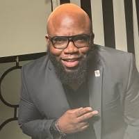 1200+ "Selwyn" profiles