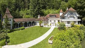 Zinshaus in der altstadt mit 15 wohnungen und 2. Immobilien Fur Wellness Freaks Und Romantiker Das Sind Die 10 Teuersten Eigenheime Auf Dem Solothurner Markt Solothurner Zeitung