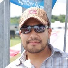 alex baez (@cubbaez)