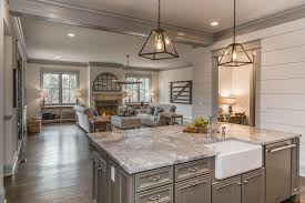 Friday Favorites Farmhouse Kitchens House Of Hargrove Modern Farmhouse Kitchens Farmhouse Kitchen Design Farmhouse Style Kitchen