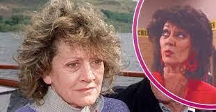 Alma Barlow's Instagram, Twitter & Facebook