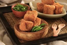 Cara menyiapkannya memang tidak terlalu sulit namun tidak gampang juga. Ini 6 Cara Membuat Tahu Mulai Tahu Susu Egg Tofu Sampai Kembang Tahu