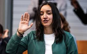 Pourquoi le message des autorités, depuis le début de la crise. Belgique Rajae Maouane Une Marocaine A La Copresidence D Ecolo