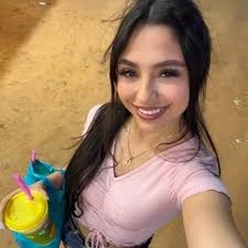 Nayeli Leon♡︎ (@nayelliii___)