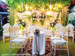 26 dekorasi pelaminan pengantin minimalis sederhana yang cantik. Dekorasi Pernikahan Sederhana Di Rumah Tapi Unik Dan Elegan Paket Pernikahan Daniico Wedding Planner Semarang