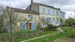 Vente Propriete Gite Dependances Pres St Jean Angely Charente Maritime Gite Charente Maritime Charente Maritime Gite