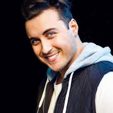 Former Neighbours star Taylor Glockner reveals two new projects