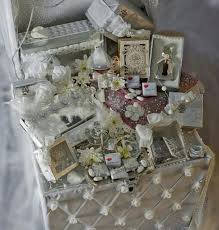 Arabic Bridal Gift Proposal Engagement Arab Gulf Unitedarabemirates Uae Dubai Abudhabi Q8 Qatar Oman Kuwait Saudi Saudiarabia Tunangan Kemewahan