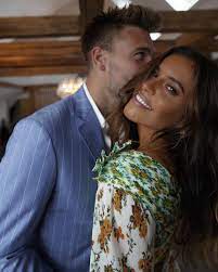 About press copyright contact us creators advertise developers terms privacy policy & safety how youtube works test new features press copyright contact us creators. Nicklas Bendtner S Wag Philine Roepstorff Is Gorgeous Instagrammer Model And Fashion Designer
