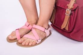 As pretty as a picture hanging from a fixture, красива, как картина на стене в гостиной, strong like a family, strong as i wanna be Women S Sandals Flexi