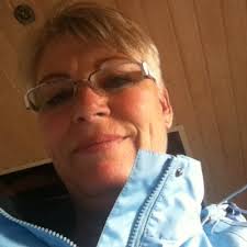 Leila Andersen (@andersen_leila)