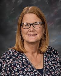 Kristie Briggs's Instagram, Twitter & Facebook