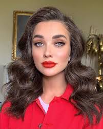 Red Lip Makeup Inspo 5 Perfectly Timeless Red Lipstick Looks Summer Makeup Trends Red Lipstick Looks Wedding Hair And Makeup