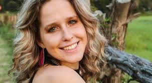 Malore al ristorante, ragazza ha uno shock anafilattico e muore a 23 anni:  «Fatale una ricetta modificata»