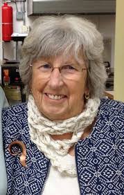 Candice Reynolds's Instagram, Twitter & Facebook