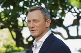 This james bond charcoal blue suit is certainly one the best suits in the casino royale and throughout daniel craig's era. Zwkhjqpqdby0mm