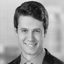 Executive Recruiters Scramble to Find Financial Services Executives