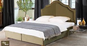 Değişen adreslerimizi sizlere bildirdiğimiz kingbetting yeni adresi bölümünden sitemize erişim sağlayabilirsiniz. Aktiv Moebel De Polsterbett King Louis Royal Samt Bett Kingsize Queensize Klassik Bettgestell Velour Stoff Farbton Wald Gelb Grun Forrest 08 Samtbett Chester London Klassisch Englisch Design 180 X 200 Cm Inkl Lattenrost