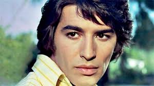 Muere el cantante nacional claudio valdés el gitano tras violento accidente en talcahuano. Una Decada Sin Sandro El Cantante Que Quemaba El Escenario Forbes Colombia