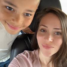 What are large places in Ontario for a family reunion in August?