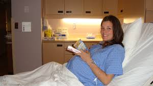 Le développement de bébé est terminé. Provoquer Un Accouchement Deuil De La Surprise Simplement 2