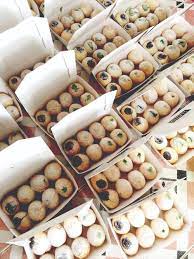 Sampai saat ini beragam teori dan pemikiran tentang dari mana asal kata dan nama bumi berasal. Modal Rp 250 Ribu Omzet Penjual Bomboloni Tembus Puluhan Juta Lombok Post