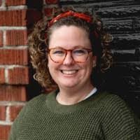 Adrienne Carlson's Instagram, Twitter & Facebook