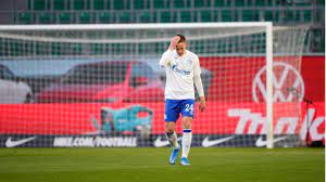 Goals from daichi kamada and the excellent amin younes consigned bayern munich to a bundesliga defeat on saturday. Fussball Bundesliga Bvb Siegt Im Topspiel Schalke Kassiert Die Nachste Klatsche Stern De