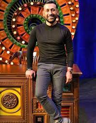 Aralarında çok fazla terör sempatizanı suratlı insan vardı. Guldur Guldur De Surpriz Ayrilik