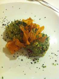 Salmon Makis Foto De Sesam Negre Mataro Tripadvisor