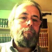 Ernesto Roa's Instagram, Twitter & Facebook