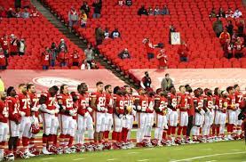 Chiefs choice is the name of the show i offer,with music selections from the last 50 years,mostly from the 1970's acoustic rock era,including some. Kansas City Chiefs Gegen Houston Texans Nfl Fans Buhen Spieler Fur Anti Rassismus Gesten Aus Sportmeldungen Stuttgarter Zeitung