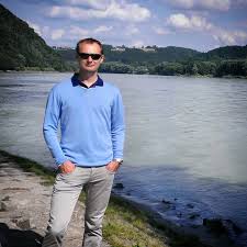 All structured data from the file and property namespaces is available under the creative commons cc0 license; Tomas Kincl Profile