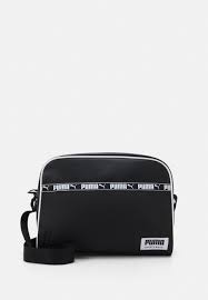 Le sac à bandoulière moyen puma challenger est le meilleur choix pour stocker tout ce dont vous avez besoin pour votre séance de sport quotidienne. Puma Campus Reporter Sac Bandouliere Black Noir Zalando Fr