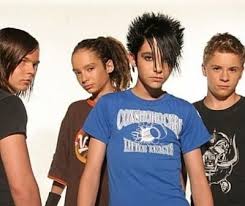 Cerca nel più grande indice di testi integrali mai esistito. Tokio Hotel