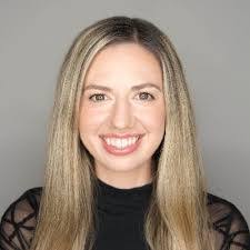 Kristin Prentice's Instagram, Twitter & Facebook