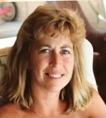 Anne Devaney's Instagram, Twitter & Facebook