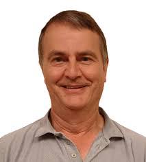 Stephen Dickens's Instagram, Twitter & Facebook