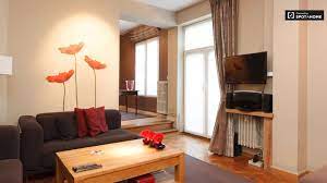 Wer in aachen arbeitet, schaut gerne in der region eupen nach immobilien zur miete, oder zum kauf, da diese hier deutlich günstiger sind, als wenn in aachen selbst etwas gemietet werden soll. 2 Zimmer Wohnung In Brussel Mit Internet Und Mit Aufzug Zu Vermieten Zimmer Zu Vermieten Brussels