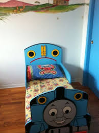 Items must be undamaged and still in new condition. Thomas The Train Wooden Toddler Bed 152443243