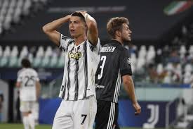 Juve receive pogba transfer blow following latest reports. Lyon Knock Juventus Out Of Champions League Despite Two Cristiano Ronaldo Goals London Evening Standard Evening Standard