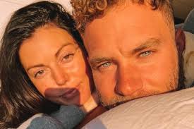 Period sex: Heres why my boyfriend and I love doing it.