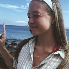 Just watching Dirty Dancing my favourite film still gives me goose pimples  at the end so gutted Patrick Swayze is no longer with us so sad such a  talent taken too soon