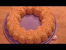 Couronne De Rice Krispies Caroline Schoofs Ma Vie En Tupperware Rice Krispies Guimauve Tupperware