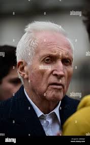 Kneel down hi-res stock photography and images