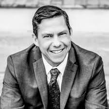 McKool Smith Announces Retirement of Veteran Litigator J. Michael Hennigan 