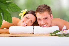 Die sternzeichen löwe und zwilling passen im partnerhoroskop recht gut zusammen, denn beide sind kreativ und lieben die geselligkeit. Lowe Und Lowe Passt Das Zusammen In Partnerschaft Beziehung