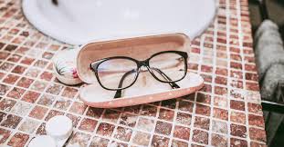 The human eye will start to develop just two weeks after being conceived. Trifocal Lenses Uses Benefits Costs And Comparison To Bifocals